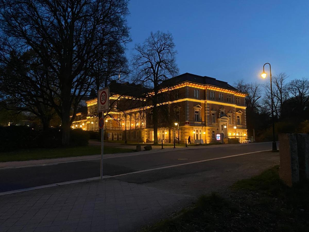 Fewo Roland Ranft Direkt Am Kurpark Barrierearm 60Qm Bad Elster Eksteriør bilde